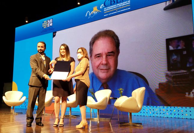 premio aem