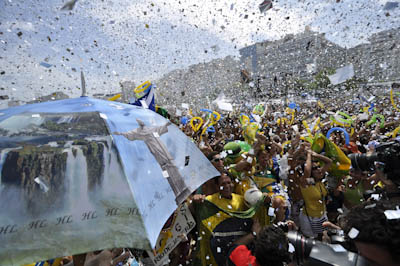 Cariocas Festejam Rio 2016 em Copacabana Comemoração em Copacabana